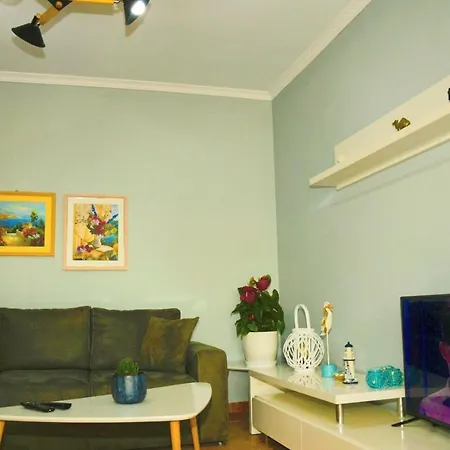 Lila 1 Apartment *